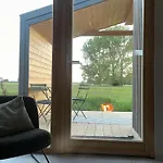203 Modernes Tiny House An Der Elbe Mit Blick Ins Gruene Casa vacanze