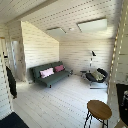 203 Modernes Tiny House An Der Elbe Mit Blick Ins Gruene * Bleckede