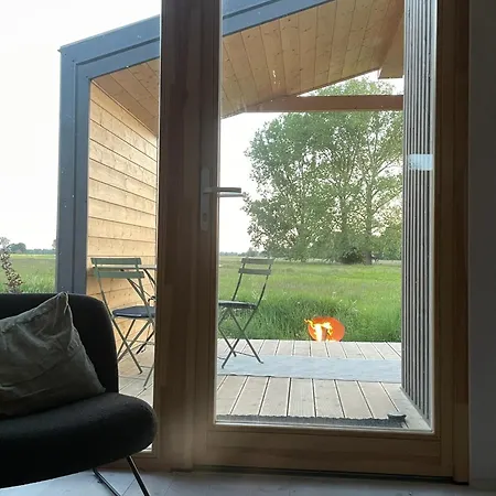 203 Modernes Tiny House An Der Elbe Mit Blick Ins Gruene Nyaraló
