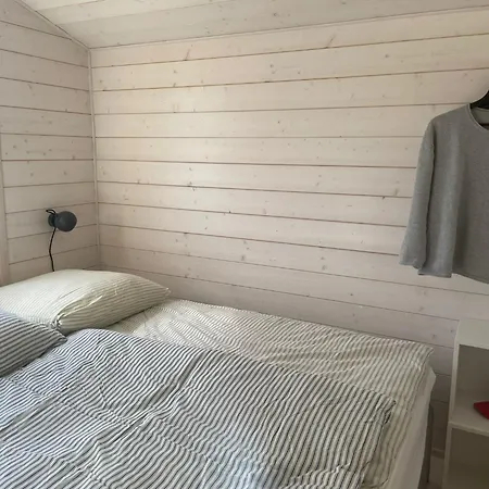 Nyaraló 203-modernes Tiny House An Der Elbe Mit Blick Ins Gruene *