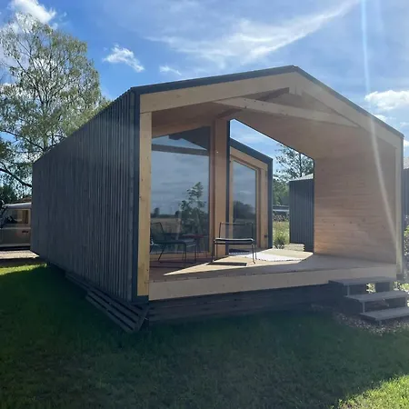 203-modernes Tiny House An Der Elbe Mit Blick Ins Gruene Nyaraló
