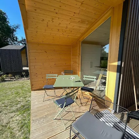 Nyaraló 203-modernes Tiny House An Der Elbe Mit Blick Ins Gruene *