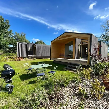 203-modernes Tiny House An Der Elbe Mit Blick Ins Gruene Nyaraló