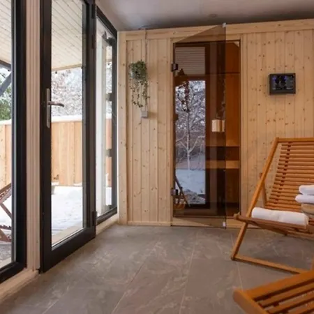 203 Modernes Tiny House An Der Elbe Mit Blick Ins Gruene Bleckede